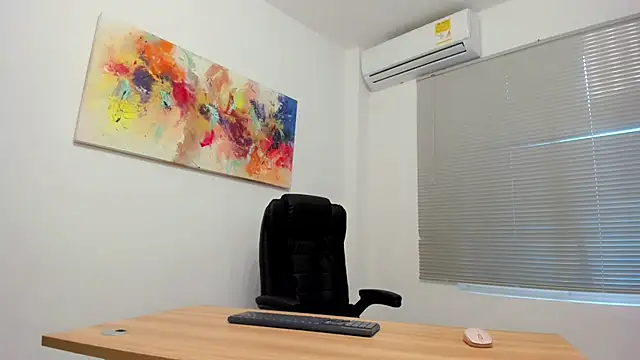 bunny maxi online show from February 2025 01:48:02 PM