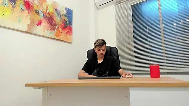 bunny maxi online show from March 2025 12:30:02 PM