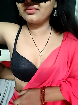 Snapshot of Magical-Couple-telugu chatting on April 2026 01:12:02 PM Magical-Couple-telugu online show from April 2026 01:12:02 PM