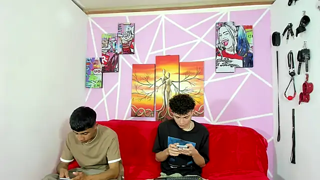 oliverhot2005 online show from January 2025 08:48:01 PM