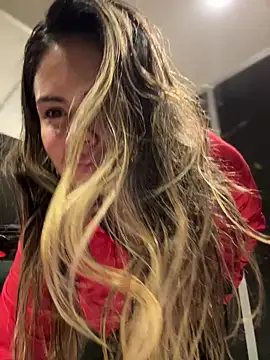 Snapshot of melanny10 chatting on December 2024 12:22:01 PM melanny10 online show from December 2024 12:22:01 PM