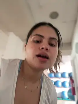 Snapshot of melanny10 chatting on December 2024 12:35:01 PM melanny10 online show from December 2024 12:35:01 PM