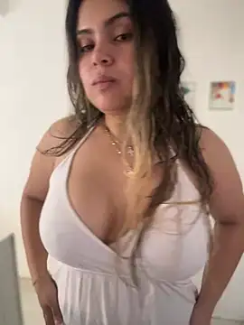 Snapshot of melanny10 chatting on February 2025 11:42:02 AM melanny10 online show from February 2025 11:42:02 AM