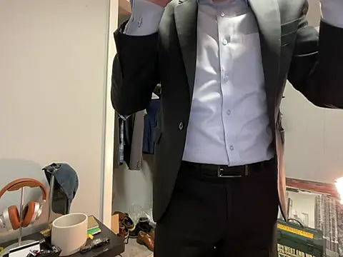 Snapshot of mouser21212 chatting on January 2025 12:11:01 PM mouser21212 online show from January 2025 12:11:01 PM