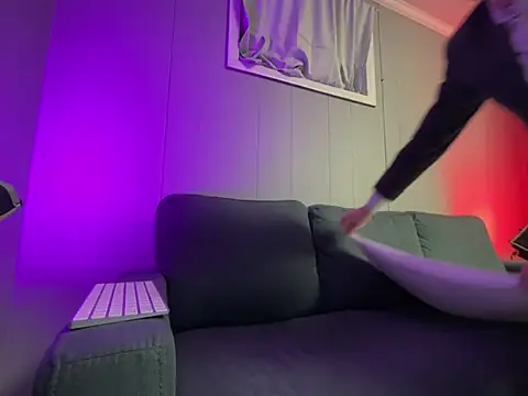 Snapshot of mouser21212 chatting on January 2025 07:19:02 AM mouser21212 online show from January 2025 07:19:02 AM