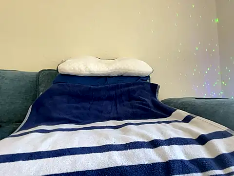 Snapshot of mouser21212 chatting on November 2025 06:46:02 PM mouser21212 online show from November 2025 06:46:02 PM