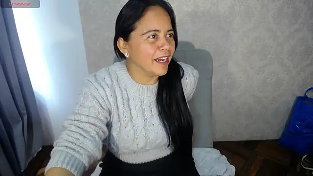 Snapshot of kendra__mamba chatting on January 2025 03:39:02 PM kendra mamba online show from January 2025 03:39:02 PM