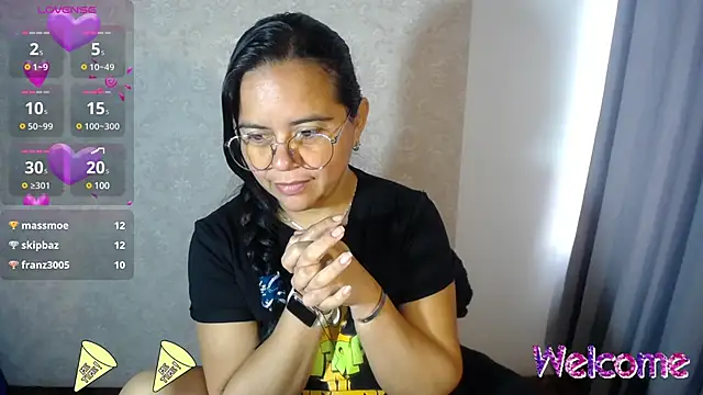 Snapshot of kendra__mamba chatting on February 2025 03:08:02 PM kendra mamba online show from February 2025 03:08:02 PM