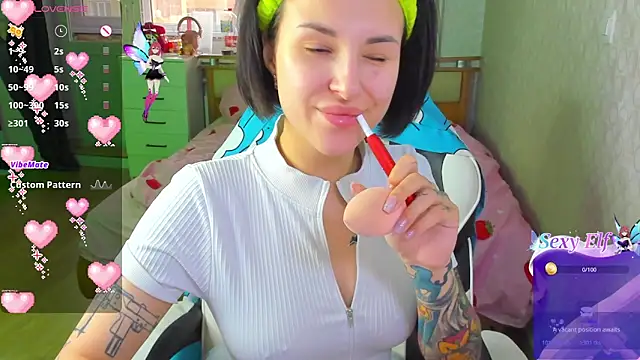 Snapshot of folinskayyya chatting on March 2026 04:15:02 AM folinskayyya online show from March 2026 04:15:02 AM