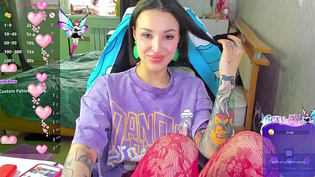 Snapshot of folinskayyya chatting on April 2026 08:09:02 AM folinskayyya online show from April 2026 08:09:02 AM