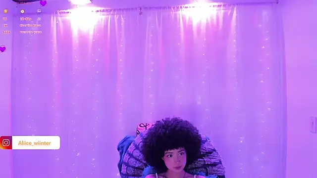 Alice winter  online show from December 2024 08:11:01 PM