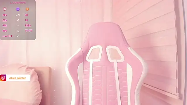 Alice winter  online show from March 2026 06:11:01 PM