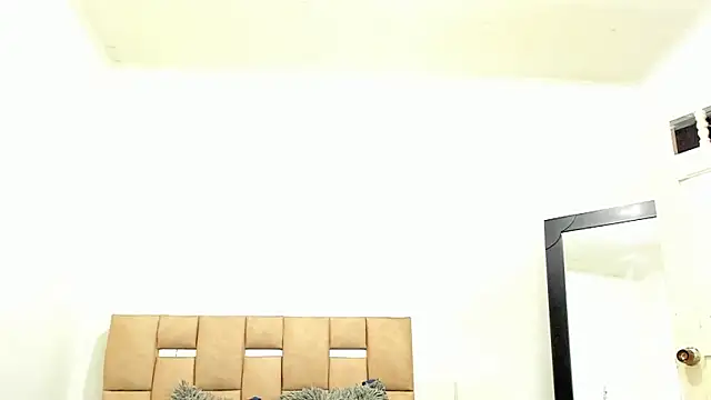 Alishagoddes online show from February 2026 01:16:01 PM