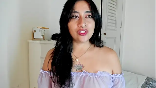 Snapshot of LisaHadwin chatting on April 2026 11:33:02 AM LisaHadwin online show from April 2026 11:33:02 AM