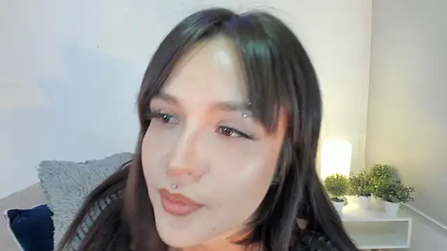 Snapshot of isa_molly chatting on February 2025 09:31:01 PM isa molly online show from February 2025 09:31:01 PM