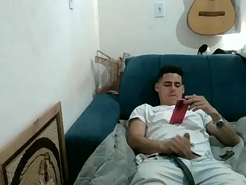 Snapshot of MARZHET1 chatting on September 2025 06:18:02 PM MARZHET1 online show from September 2025 06:18:02 PM