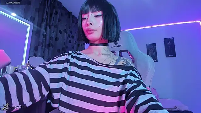 satanbabee online show from September 2025 11:20:01 PM