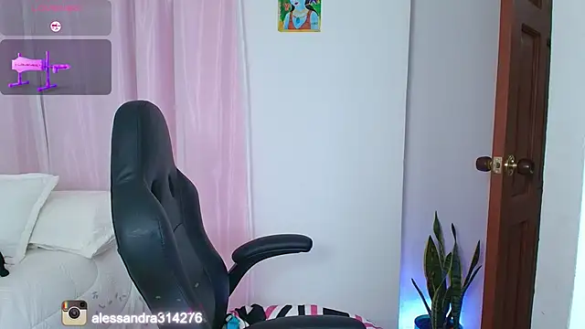 Alessandraa ferri  online show from February 2026 01:12:01 AM