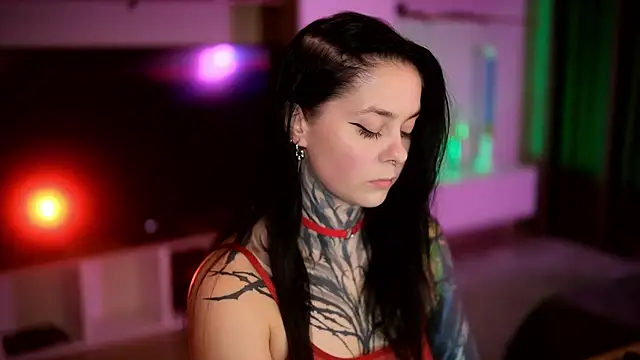 Snapshot of AcidPie chatting on November 2025 07:14:01 PM AcidPie online show from November 2025 07:14:01 PM