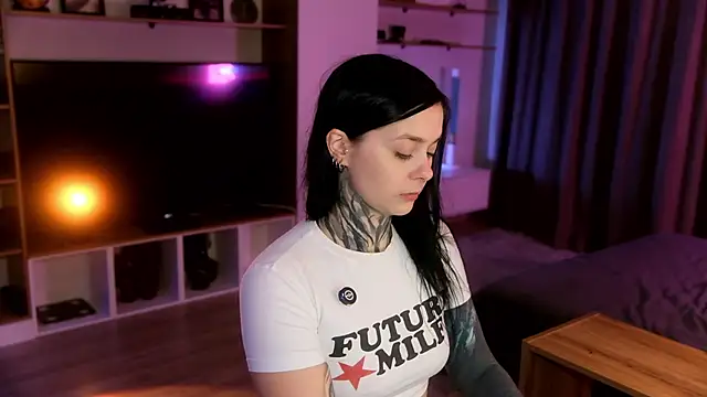 Snapshot of AcidPie chatting on December 2025 07:31:01 PM AcidPie online show from December 2025 07:31:01 PM