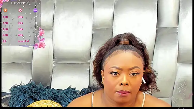 Snapshot of CamilaBenitez chatting on February 2026 12:37:02 AM CamilaBenitez online show from February 2026 12:37:02 AM