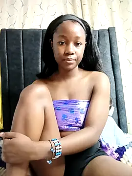 Snapshot of carenic chatting on March 2026 06:18:02 PM carenic online show from March 2026 06:18:02 PM