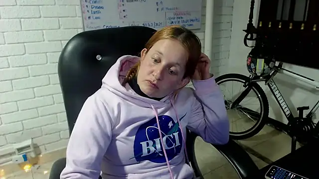 ViioletaMora online show from February 2025 06:14:02 AM