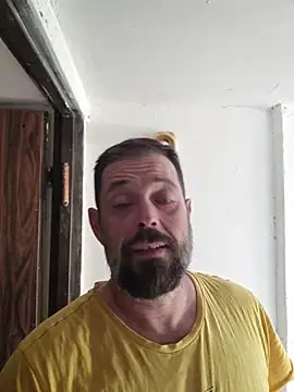 zefside42 online show from November 2025 11:43:02 AM