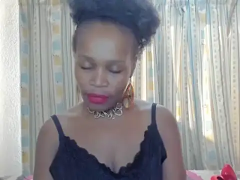 Snapshot of AfricanSquirtingQueen chatting on October 2025 02:12:02 PM AfricanSquirtingQueen online show from October 2025 02:12:02 PM