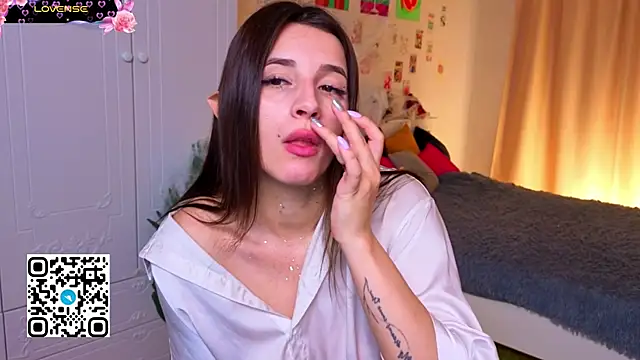 melissaf0rst online show from October 2025 02:24:01 AM