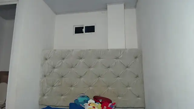 Melody phillips2 online show from September 2025 08:47:02 AM