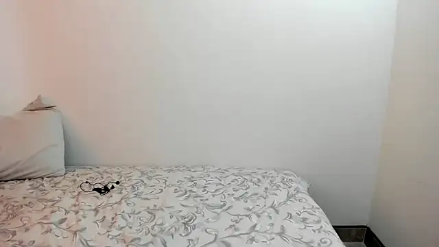 MonicaGarcia  online show from February 2025 06:24:02 PM