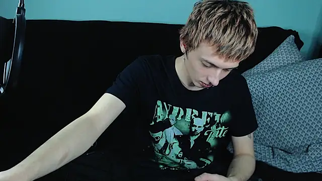 axxxturel online show from January 2025 06:35:01 PM