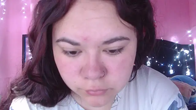 NikkiRous  online show from November 2025 01:07:02 PM