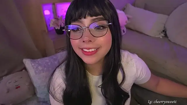 Snapshot of Cheerrysweett chatting on April 2026 01:41:01 PM Cheerrysweett online show from April 2026 01:41:01 PM