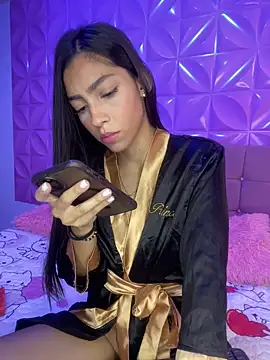 Ema azel online show from December 2024 02:05:02 PM