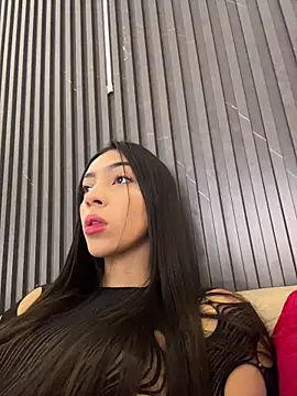 Ema azel online show from January 2026 01:48:02 PM