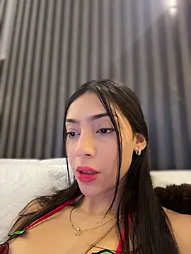 Snapshot of Ema_azel chatting on April 2026 02:31:01 PM Ema azel online show from April 2026 02:31:01 PM