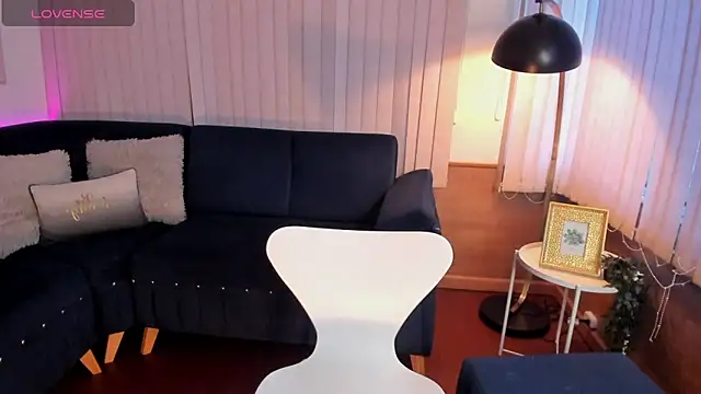 cami cruzz online show from January 2025 11:24:01 PM