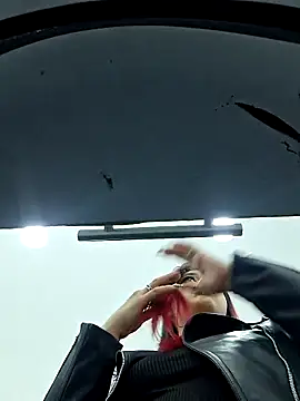 EvaaFoxxy1 online show from October 2025 02:20:01 AM