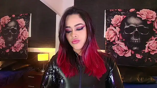 Snapshot of EvaaFoxxy1 chatting on June 2026 11:53:01 AM EvaaFoxxy1 online show from June 2026 11:53:01 AM