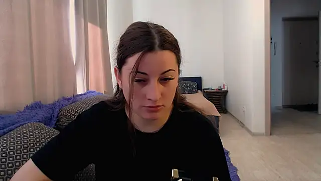 Helen Adams  online show from June 2026 04:54:02 AM