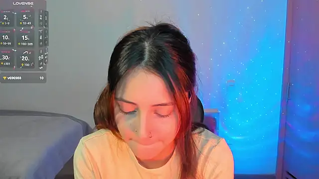 annie mora online show from September 2025 02:48:01 AM