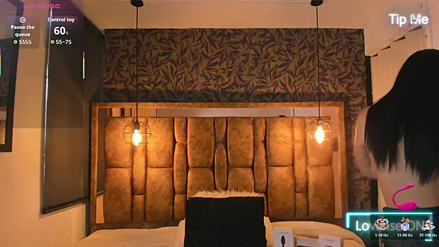 Snapshot of Anhell7_x chatting on December 2025 08:38:01 PM Anhell7 x online show from December 2025 08:38:01 PM