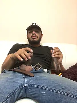 Snapshot of StripArt_ chatting on November 2025 03:50:01 AM StripArt online show from November 2025 03:50:01 AM