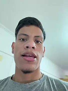 Snapshot of bbchocolate27 chatting on April 2026 09:13:01 PM bbchocolate27 online show from April 2026 09:13:01 PM