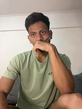 Snapshot of bbchocolate27 chatting on April 2026 10:42:02 PM bbchocolate27 online show from April 2026 10:42:02 PM