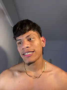 Snapshot of bbchocolate27 chatting on May 2026 01:10:02 AM bbchocolate27 online show from May 2026 01:10:02 AM