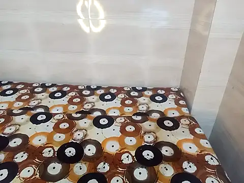 Snapshot of shuhana_ chatting on September 2025 12:54:02 AM shuhana online show from September 2025 12:54:02 AM