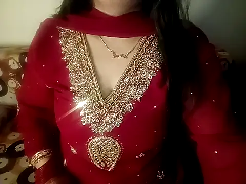 Snapshot of shuhana_ chatting on October 2025 12:53:01 AM shuhana online show from October 2025 12:53:01 AM